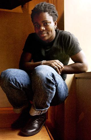Tracy Chapman poses at Elektra Records’ offices in New York