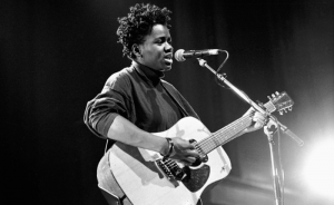 Tracy Chapman: On Her Own Terms