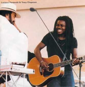 Tracy Chapman & Pavarotti © Daniele Venturelli